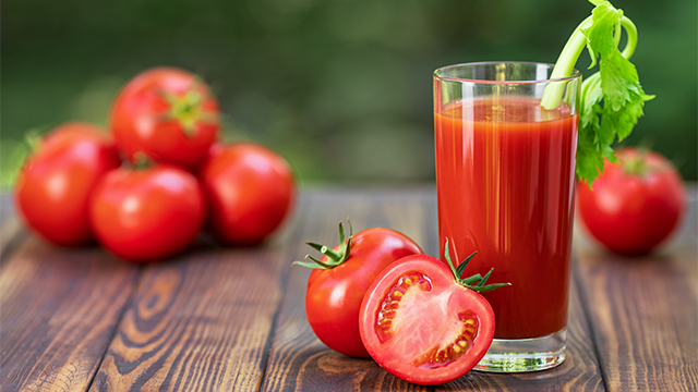 Tomato juice in glass