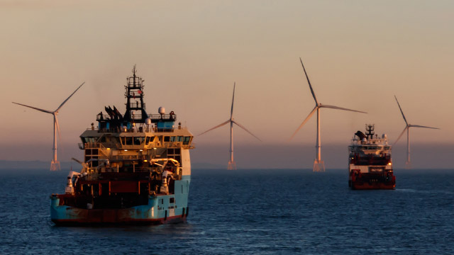 PB-wind-wind-turbine-installation